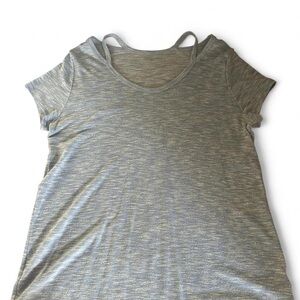 Casual Heather Gray Women's Short Sleeve Tee